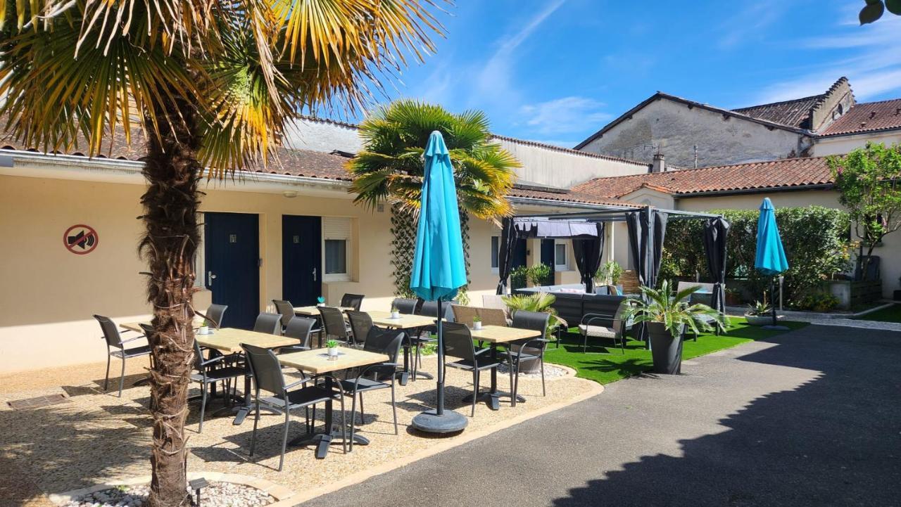 Cit'Hotel Le Cheval Blanc Cognac Centre Εξωτερικό φωτογραφία