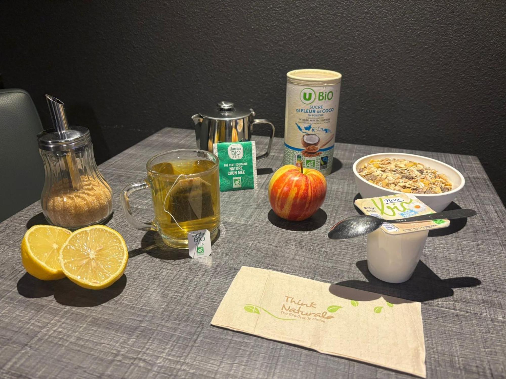 Cit'Hotel Le Cheval Blanc Cognac Centre Εξωτερικό φωτογραφία